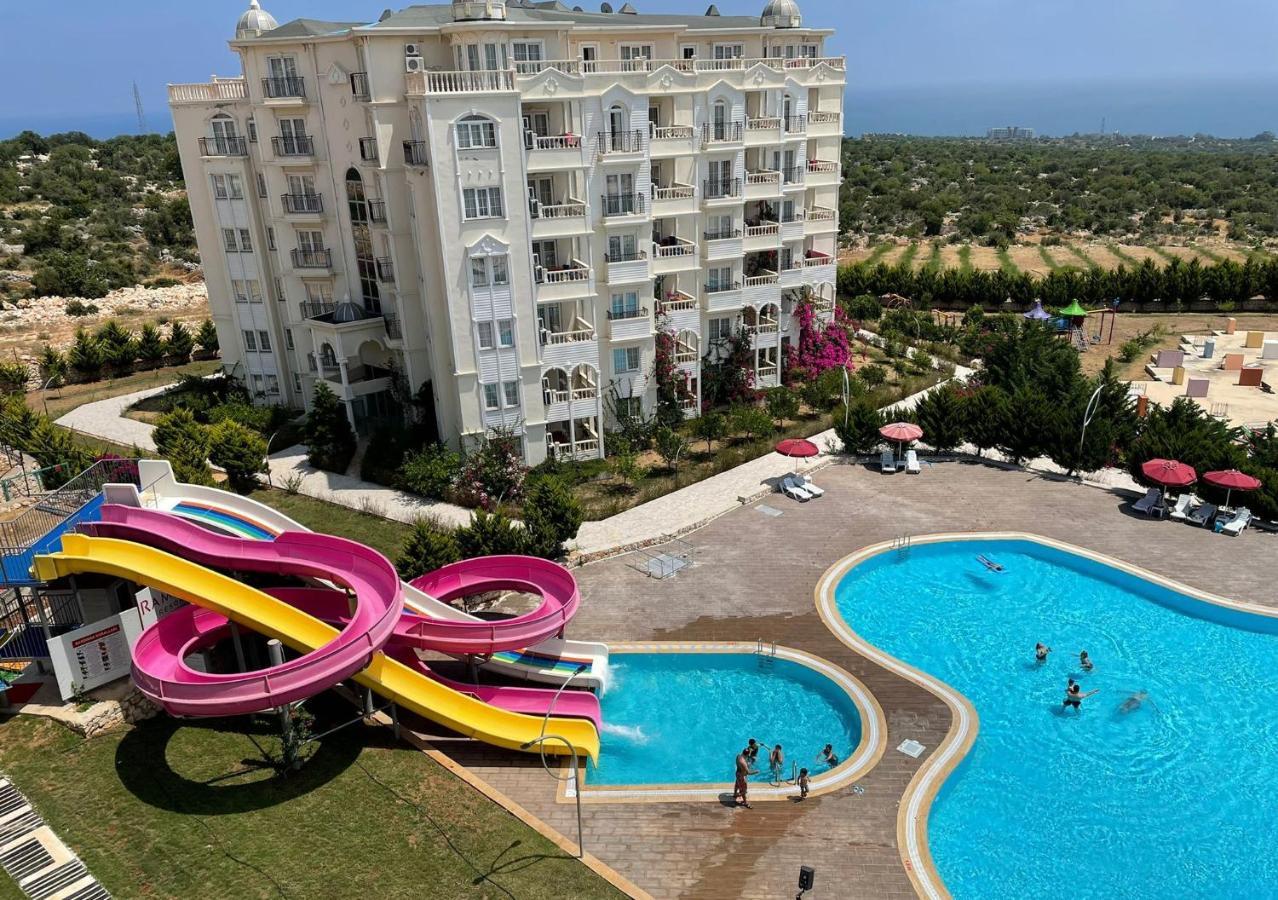 Watercastle Suites إردملي المظهر الخارجي الصورة