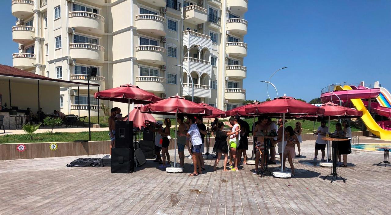 Watercastle Suites إردملي المظهر الخارجي الصورة